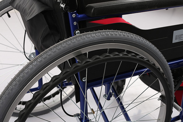 Больничная легкая инвалидная коляска для пожилых людей